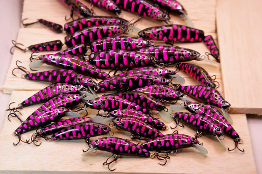 PAN Handmade Lures 72mm 8g Sinking - Gold Black Colour Shift + Fluro Pink